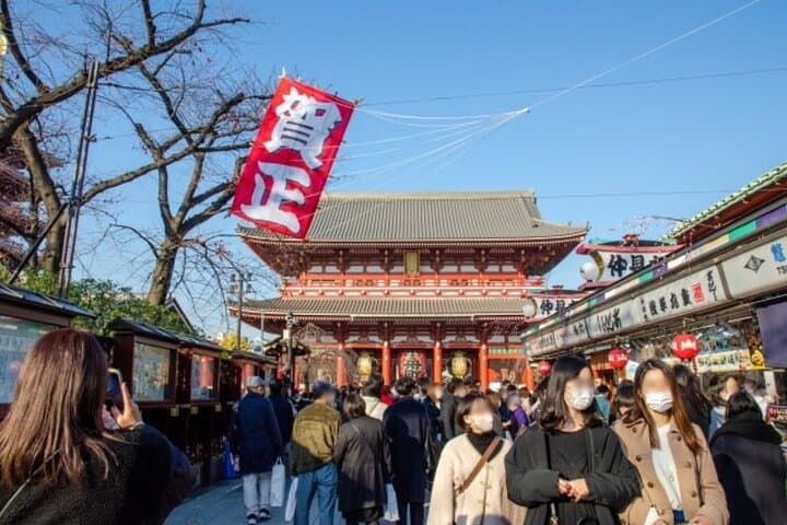Old Tokyo Vibes: Asakusa Temples & Street Food Adventure — photo 8