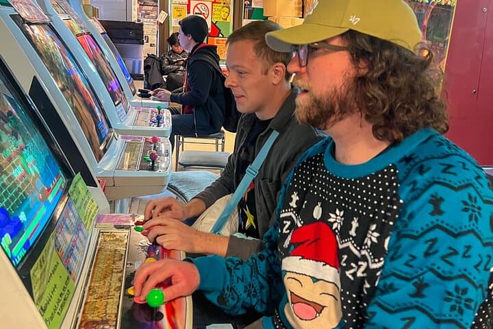 Akihabara Tour with Vintage Gaming Anime and Gachapon Experience — photo 4