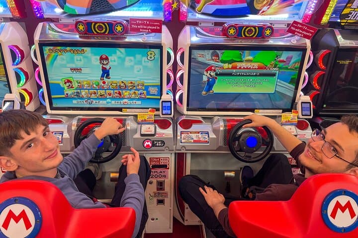 Akihabara Tour with Vintage Gaming Anime and Gachapon Experience — photo 7