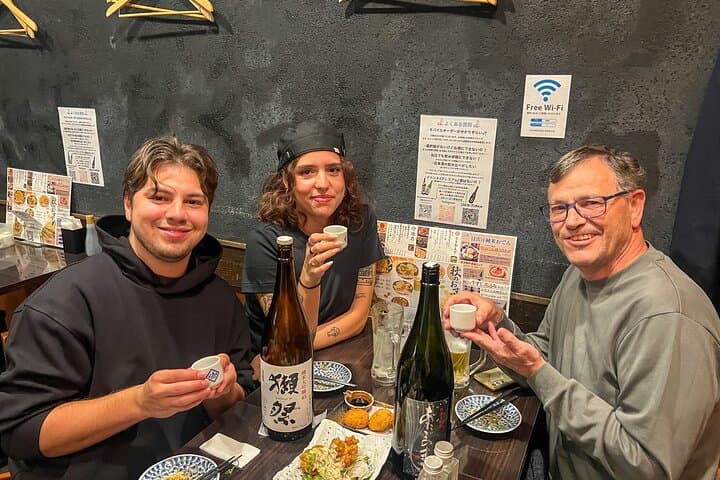Sake Pairing Workshop with Japanese Food in Shinjuku — photo 1