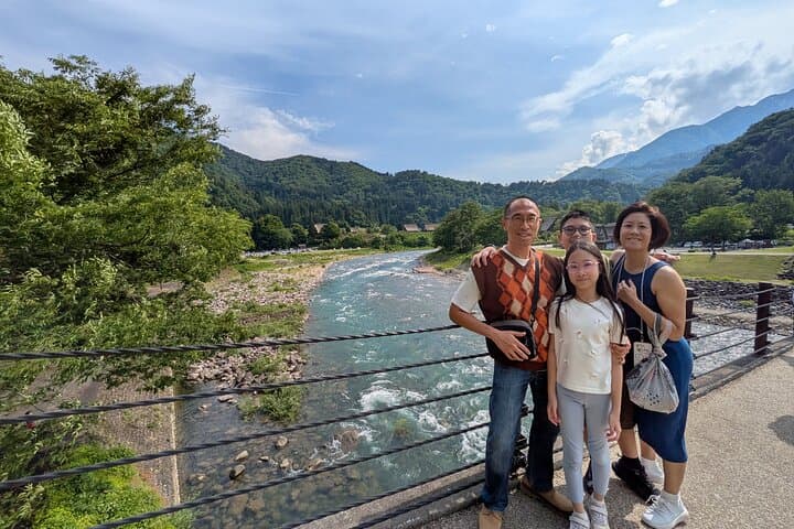 Takayama & Shirakawa-go Private Guide & Car Tour from Osaka/Kyoto — photo 7