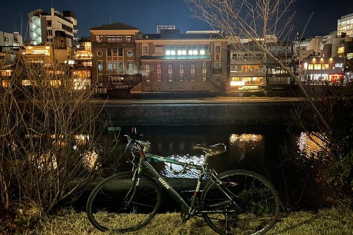 eBike Tour‐Tokyo Odyssey: From Geisha Roots to Sumo & Neon Future — photo 5