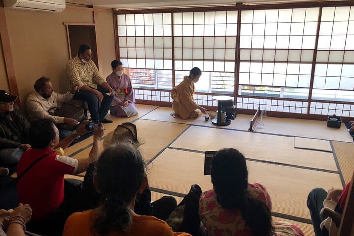 Private Authentic Japanese Tea Ceremony Masterclass — photo 9