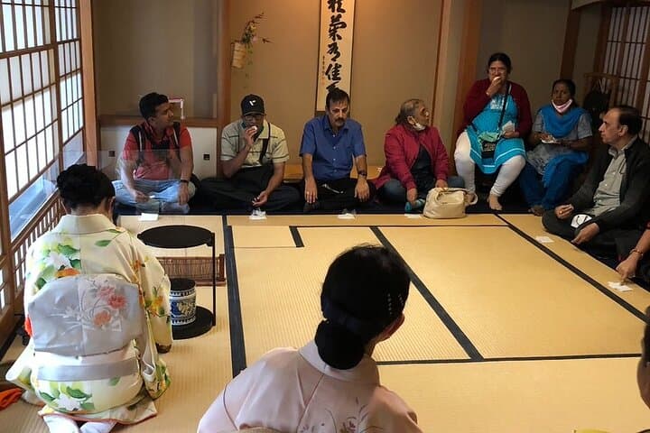 Private Authentic Japanese Tea Ceremony Masterclass — photo 15