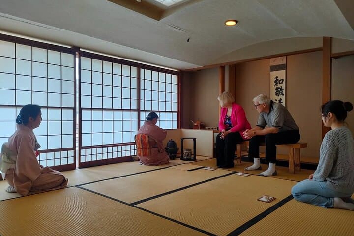 Private Authentic Japanese Tea Ceremony Masterclass — photo 2