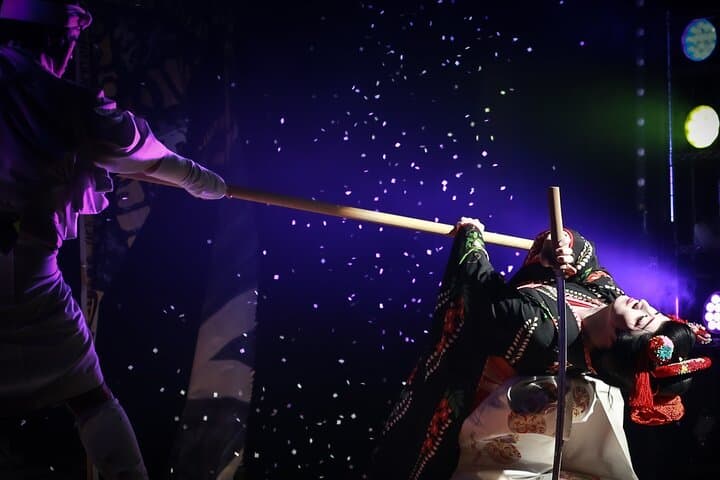 Asakusa: Guided Japanese Cabaret Show (Taishu Engeki) — photo 7