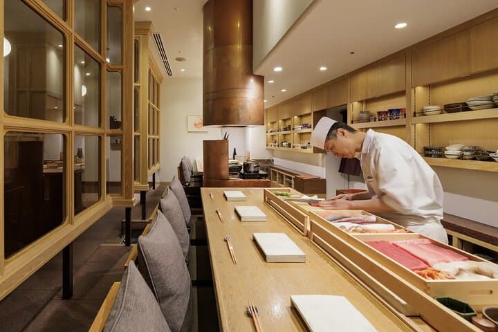 Luxury Private Shopping Tour in Tokyo with VIP Concierge Services — photo 4