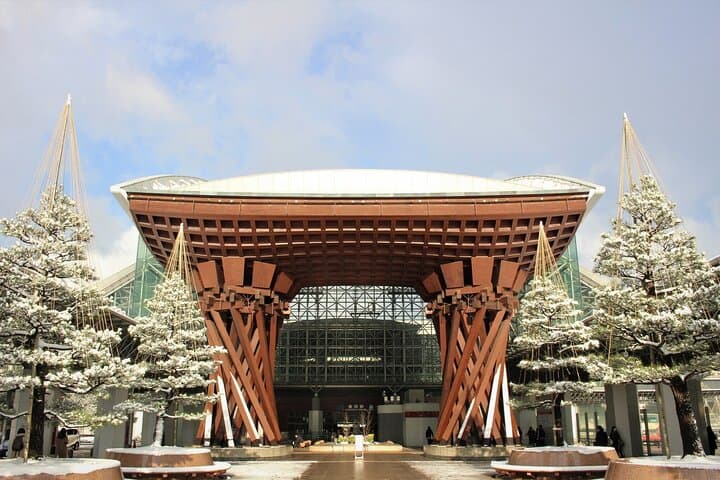 One Way Bus Kyoto to Kanazawa — photo 1