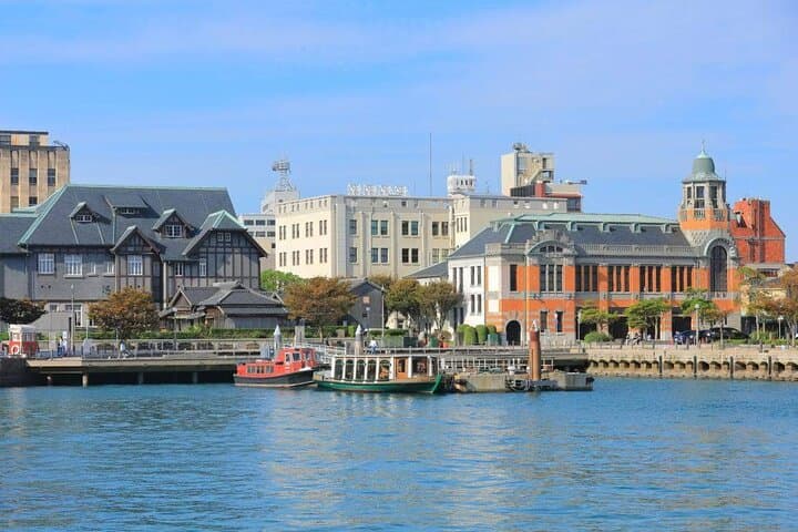 Fukuoka Mojiko Retro Shimonoseki and Kokura Castle Full Day Tour — photo 14