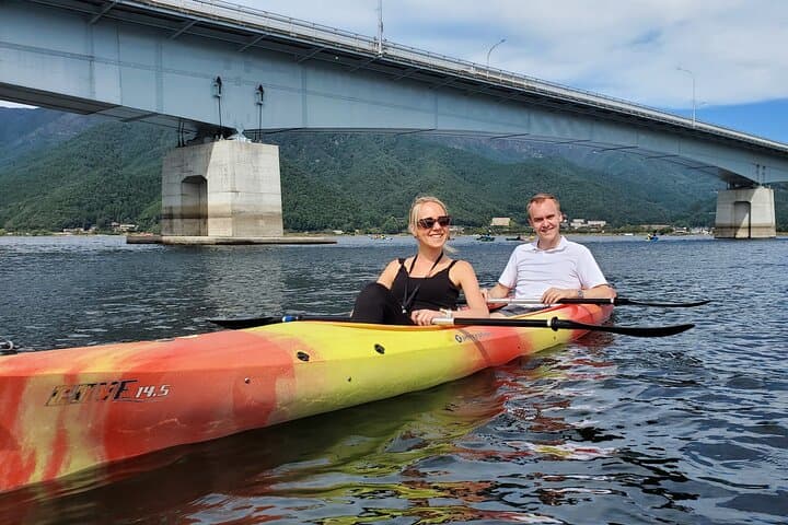 Kayaking on Lake Kawaguchiko with Mt. Fuji views — photo 17