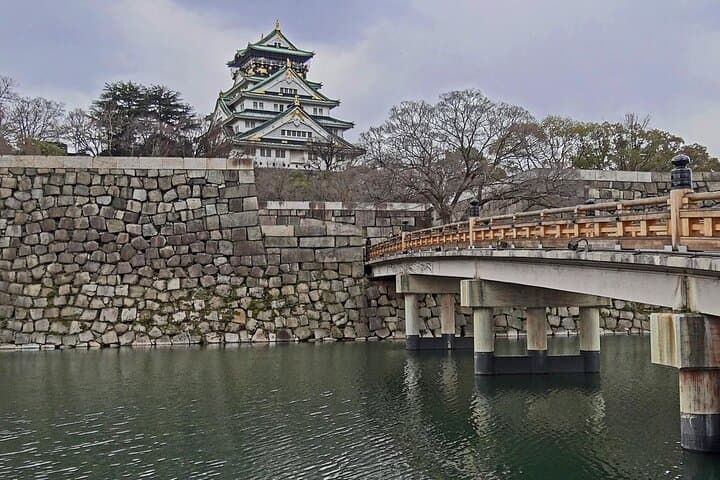 Osaka Castle Tower and Toyotomi Ishigaki Museum Pass — photo 4