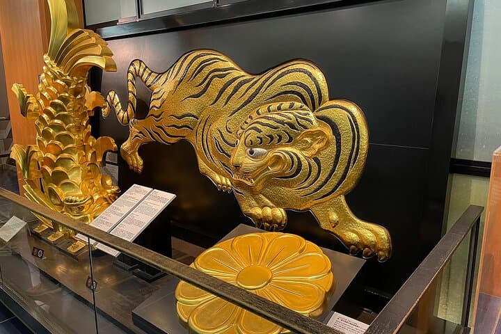 Osaka Castle Tower and Toyotomi Ishigaki Museum Pass — photo 5