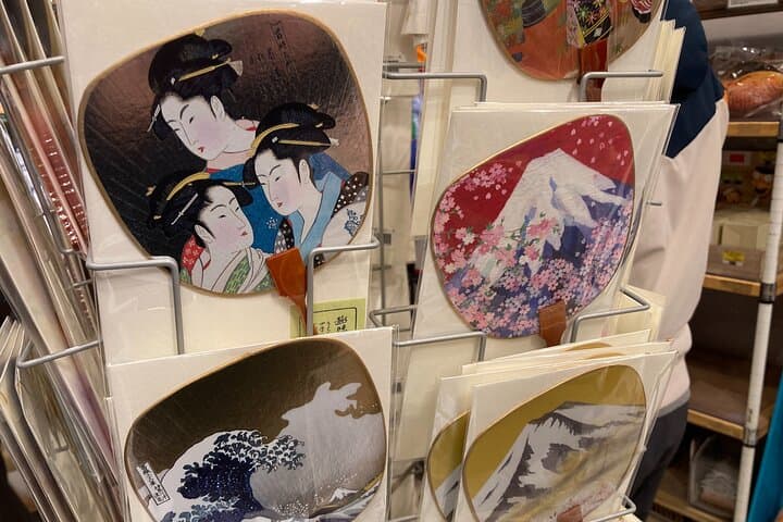 Meiji Jingu Historical Walk and Food Tasting Tour in Tokyo — photo 3