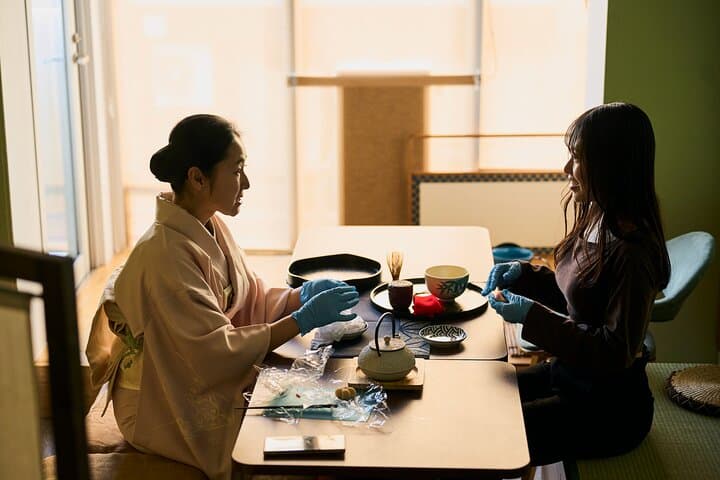 Tokyo: Tea Ceremony & Japanese Sweets Making — photo 10