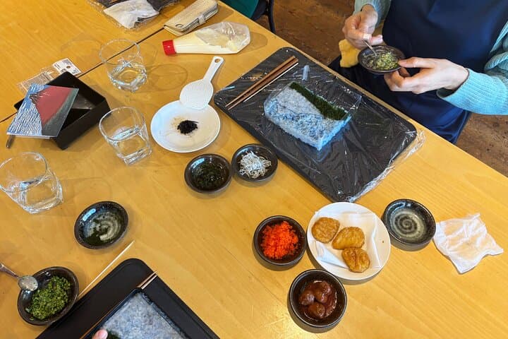 Create Hokusai Red Fuji inspired Art Character Bento Experience — photo 4