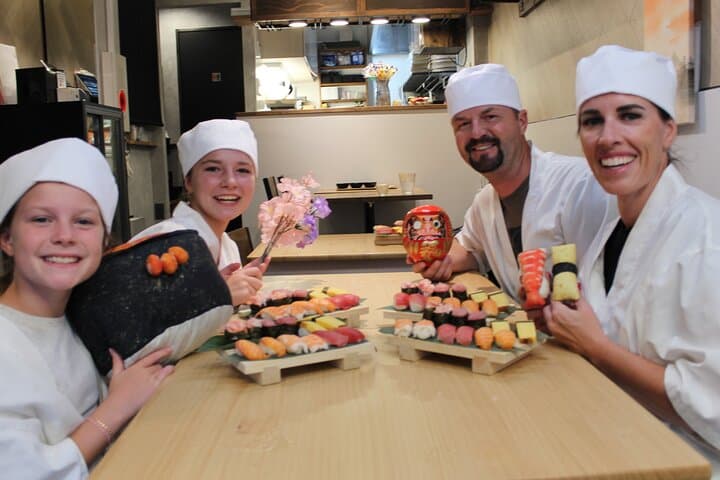 Osaka Halal Sushi Making Experience — photo 5