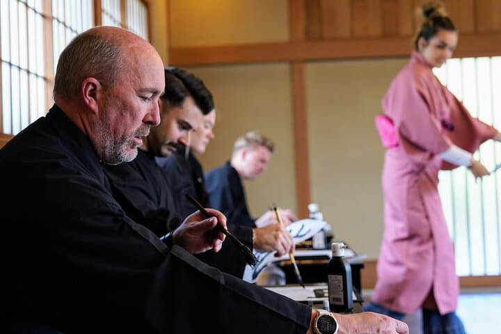 In Heritage home the Sando-Tea, Flowers, Shodo—deeply embody — photo 8