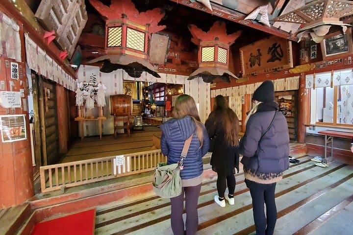 Mt Fuji Area: In-depth Guided Adventure in English or French — photo 16