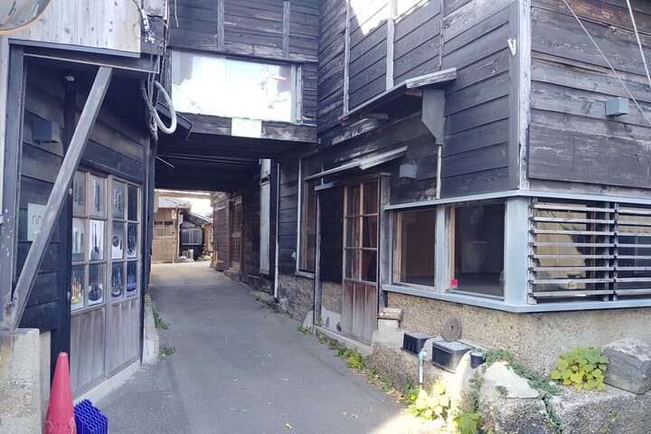 Aichi: Tokoname Pottery Path & Japans Ancient Kiln Tradition — photo 8