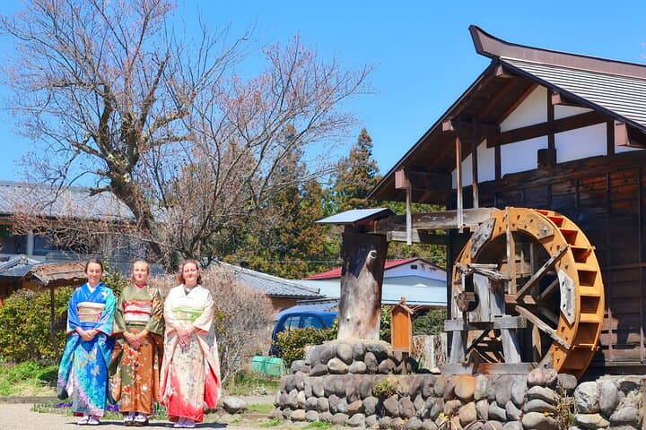 Private Authentic Kimono Walk in Nostalgic Village, Minakami — photo 2