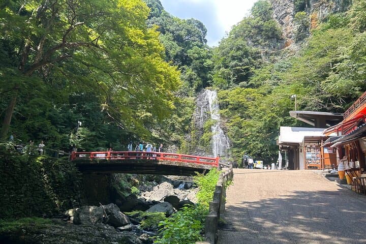 Osaka Minoh Waterfall and Katsuoji Temple Half Day Tour — photo 15
