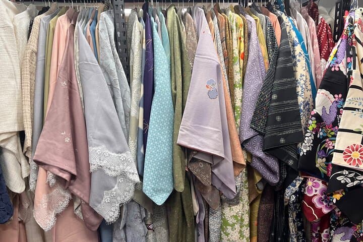 Couple Friendly Kimono and Yukata Experience in Yokohama — photo 7