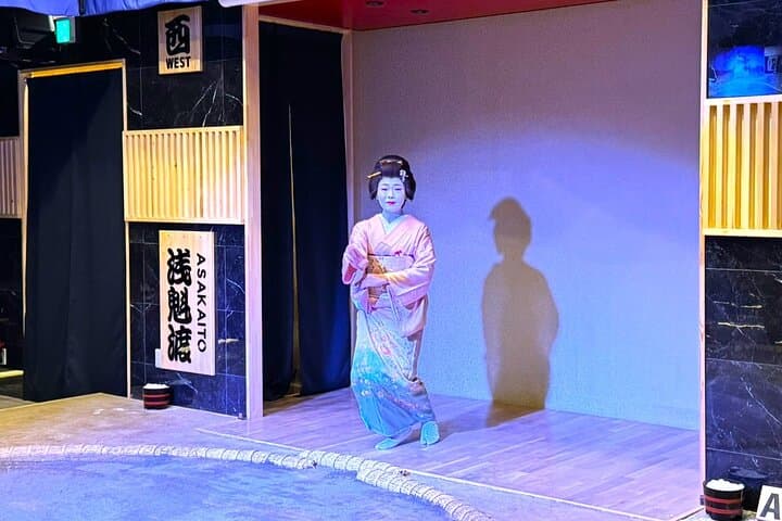 Tokyo Luxury Sumo Experience with Deluxe Japanese Cuisine — photo 5