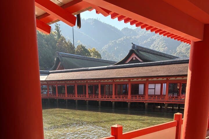 Hiroshima Customize Tour with Government Licensed Guide — photo 10