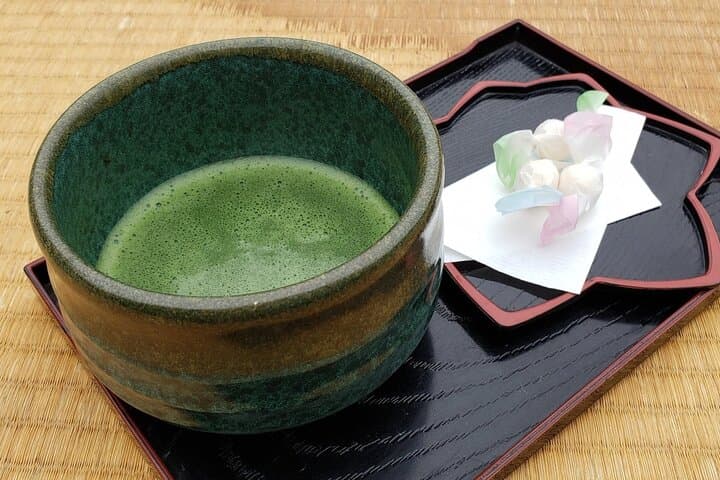 Kagawa: Ritsurin Garden Guided Walking Tour — photo 3