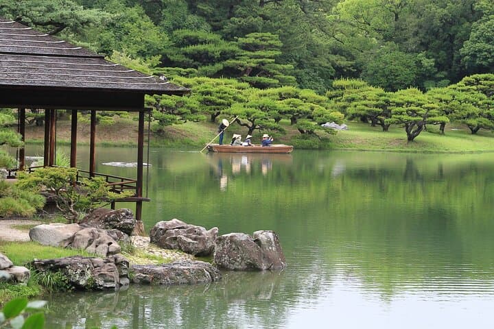 Kagawa: Ritsurin Garden Guided Walking Tour — photo 7