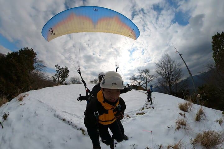 Tandem Paragliding Experience with Scenic Views — photo 3