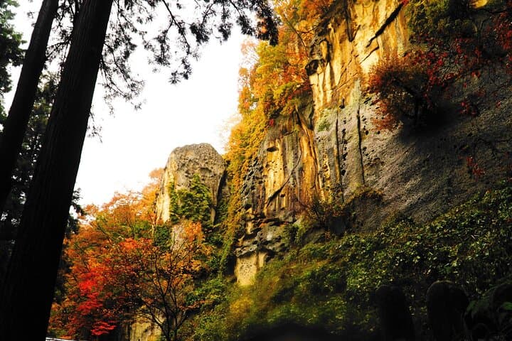 Yamagata: Yamadera (Risshaku-ji) Guided Temple Walk — photo 10