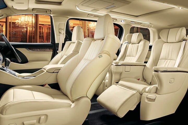 Sapporo to CTS New Chitose Airport Private Transfer — photo 3