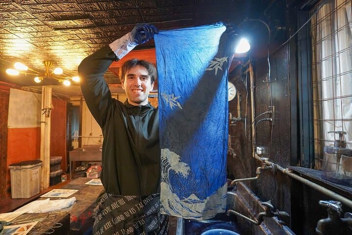 Mt. Fuji Ukiyo-e Japan Blue Indigo Dyeing Experience — photo 16