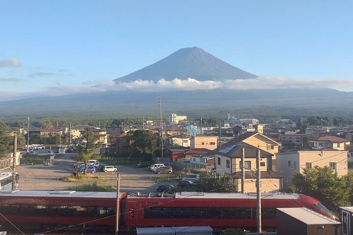 From Hakone: One Way Bus Transfer to Lake Kawaguchiko — photo 2
