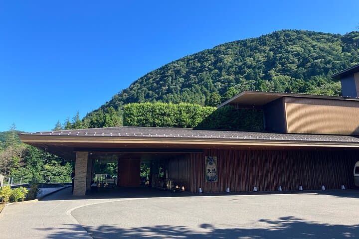 From Lake Kawaguchiko: One Way Bus Transfer to Hakone Area — photo 10