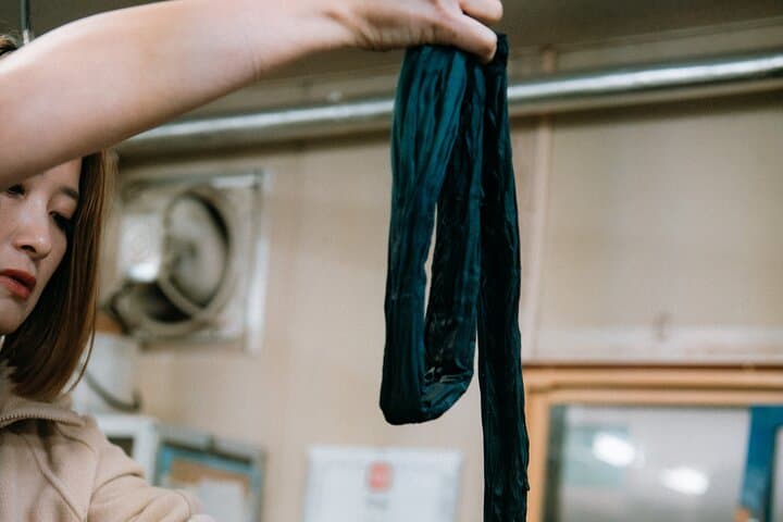 Indigo Dyeing with Local Masters Private Atelier — photo 9