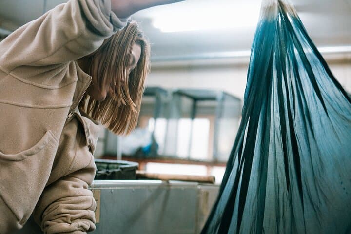 Indigo Dyeing with Local Masters Private Atelier — photo 13