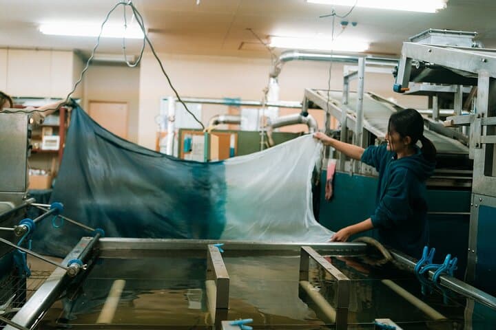 Indigo Dyeing with Local Masters Private Atelier — photo 19
