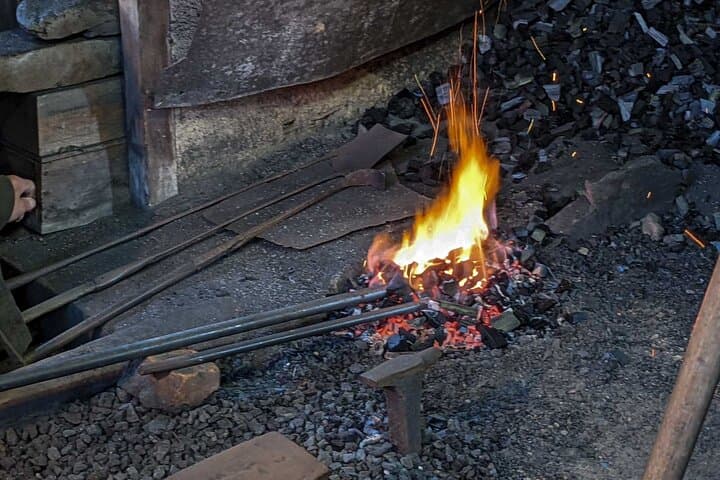 Warriors and Blacksmiths Tracing Samurai Legends around Lake Biwa — photo 3