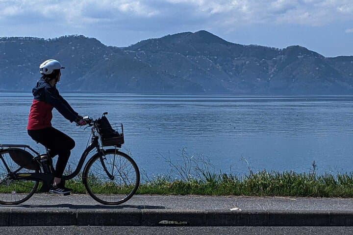 Nagahama Local Experience with Private Bike and Train — photo 5