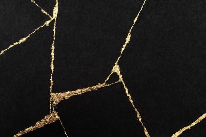 Kyoto Traditional Kintsugi Workshop in Gion Gold Repair Art — photo 7
