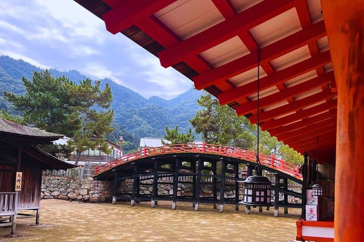 Hiroshima & Miyajima Reflections of Culture & Peace Full-Day Tour — photo 3