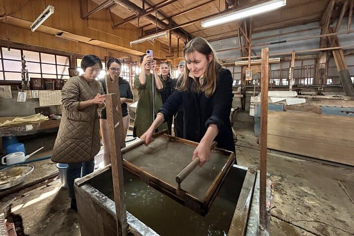 Private Taxi: Washi-Making & Gold Leaf, Acclaimed Sake in Ehime — photo 2