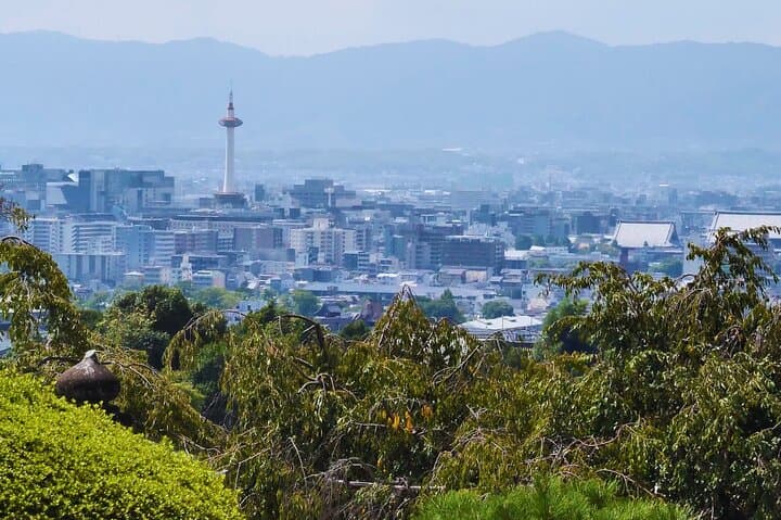 Kyoto Walking Tour Gion, Ninenzaka and Kiyomizudera Temple — photo 4