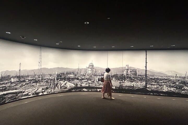 Hiroshima and Miyajima 6.5h Private English Tour — photo 8