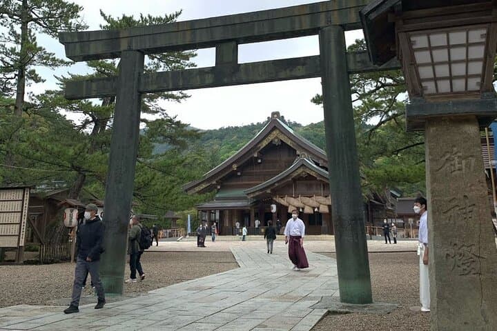 Izumo: Walking the Sacred Grounds of Izumo Taisha — photo 8