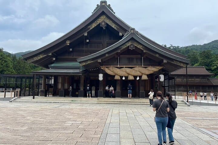 Izumo: Walking the Sacred Grounds of Izumo Taisha — photo 12