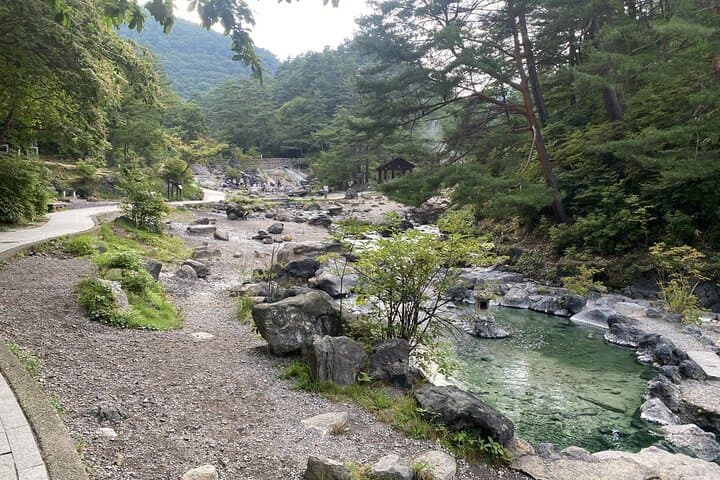 Kusatsu: Hot Spring Culture Walk at Yubatake & Sainokawara — photo 15