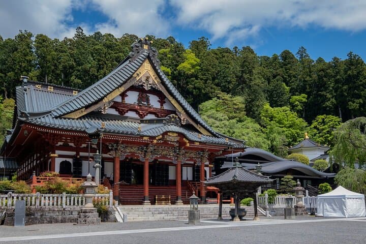 Yamanashi: Minobusan, Japan’s Sacred Mountain of Faith — photo 6
